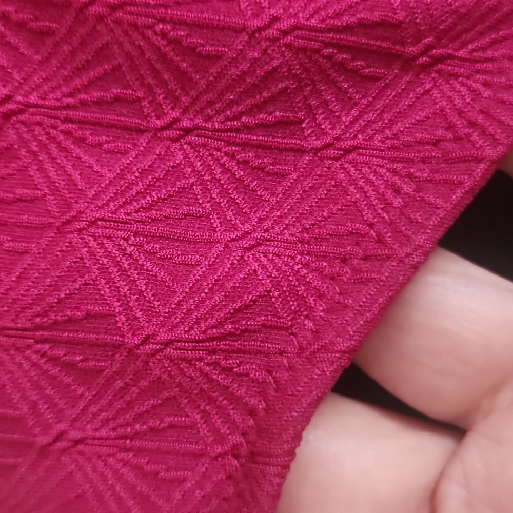 NWT GOTTEX | One Piece Textured Swimsuit - Picture 6 of 12